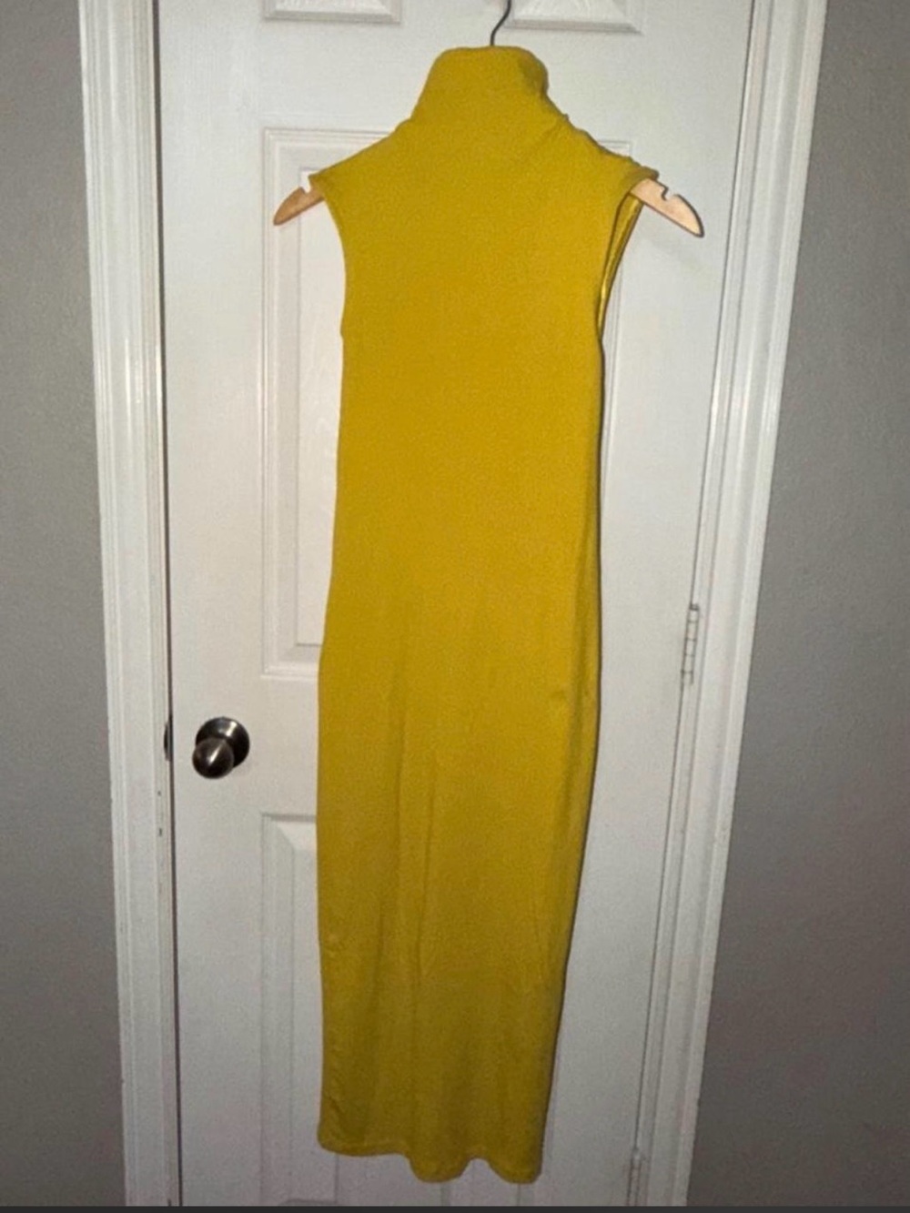 House of Harlow 1960 Mustard Yellow Sleeveless Maxi Dress